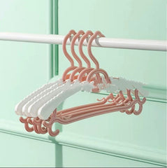 Children's Windproof Folding Clothes Hanger