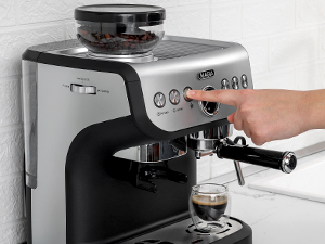 expresso coffee machines with steamer, expresso machine with steamer, cofee machine espresso